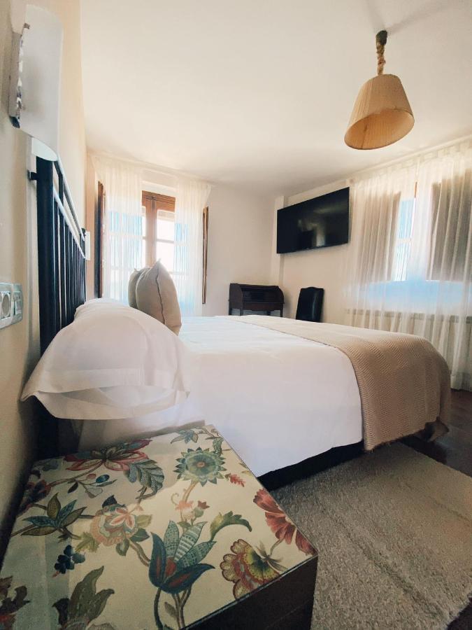 Hotel Rural Candela Y Plata Puerto de Bejar Bagian luar foto