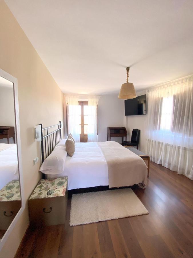 Hotel Rural Candela Y Plata Puerto de Bejar Bagian luar foto